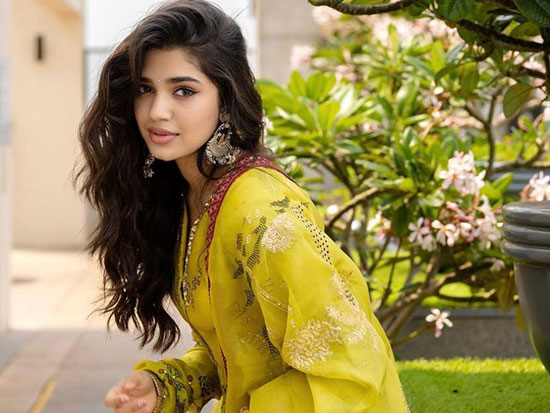 Delightful Clicks Of Krithi Shetty